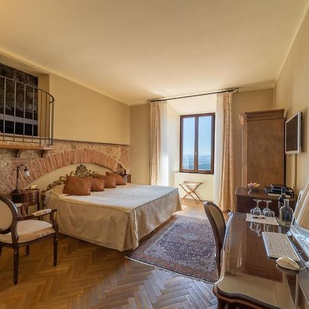 La Locanda Di San Francesco Montepulciano Stazione Exteriör bild