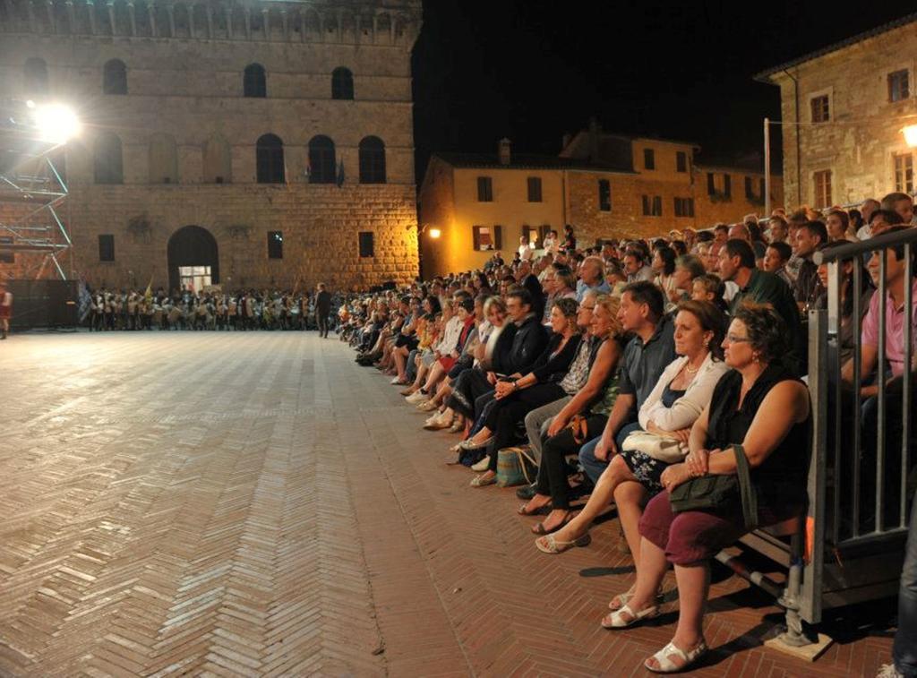 La Locanda Di San Francesco Montepulciano Stazione Exteriör bild