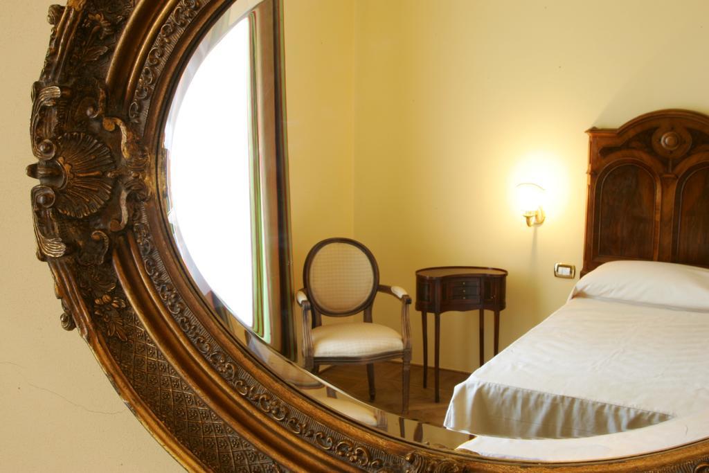 La Locanda Di San Francesco Montepulciano Stazione Exteriör bild