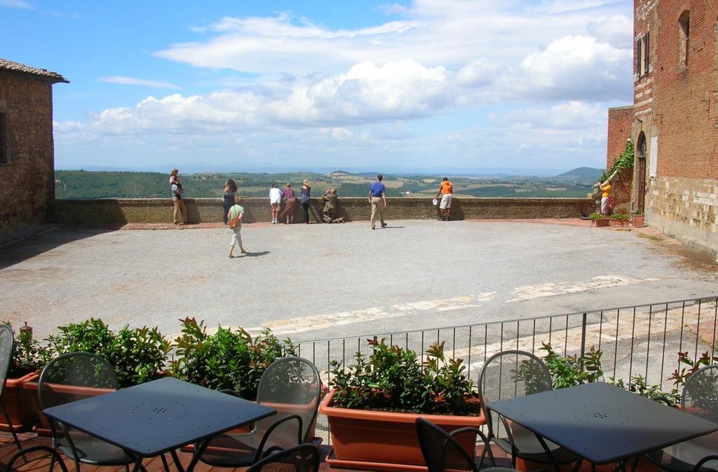 La Locanda Di San Francesco Montepulciano Stazione Exteriör bild
